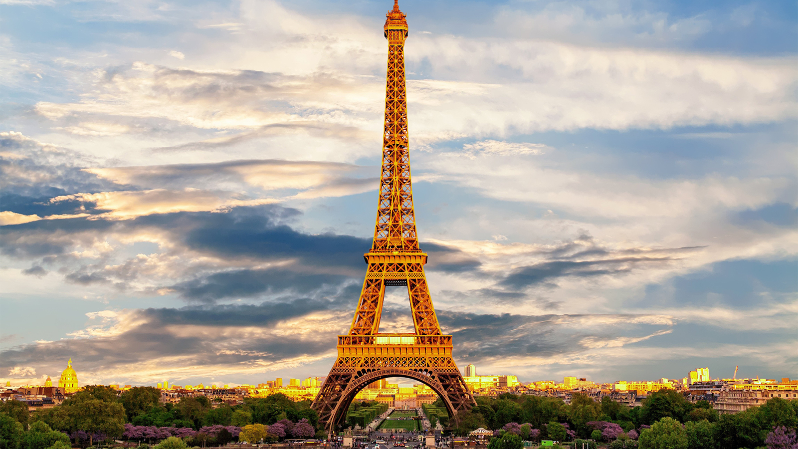 an image of the Eiffel Tower